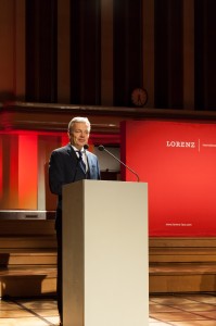 LORENZ - PrÃ©sentation de lâouvrage - Â« Le droit diplomatique